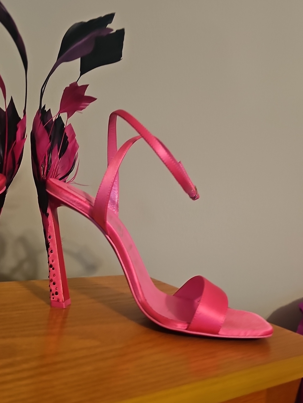 Christian Louboutin Condora Queen Plume Heels - Picture 8 of 13